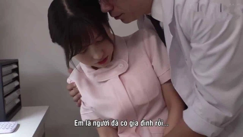 Nữ y tá vụng trộm cùng tên bác sĩ dâm đãng